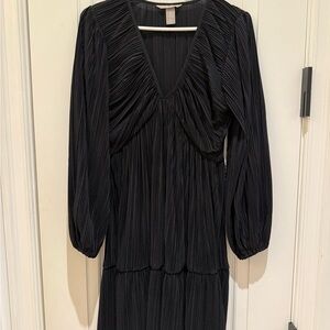 H&M Black Long Sleeve Dress